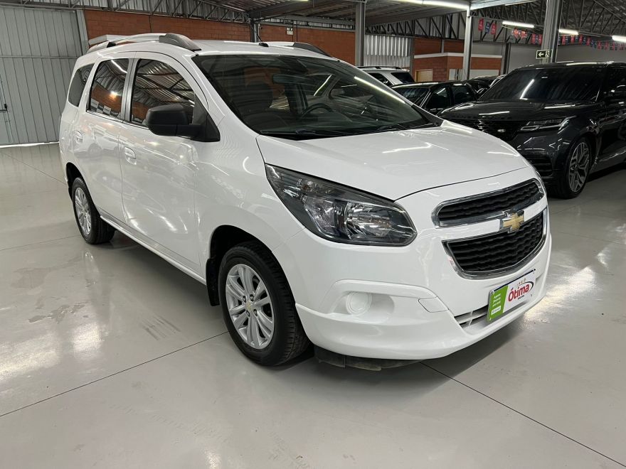 CHEVROLET SPIN 1.8 LT 5 LUGARES MANUAL 2017