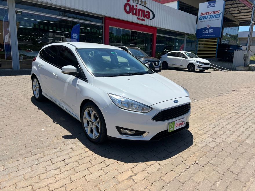 FORD FOCUS SE 2.0 AT